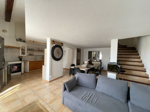 maisonvilla à louer Brouilla
