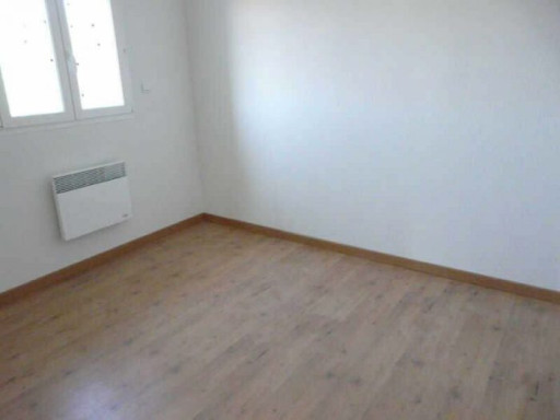 appartement à louer Opoul-périllos