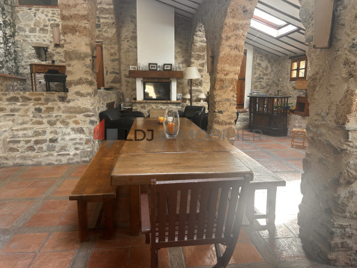 maisonvilla vente de prestige Corsavy
