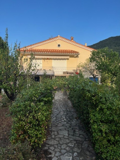 maisonvilla location vacances Amélie-les-bains-palalda