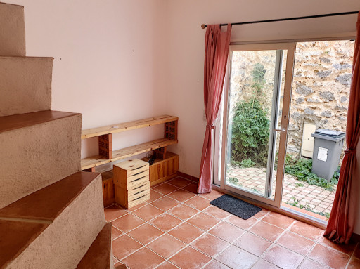 maisonvilla à louer Opoul-périllos