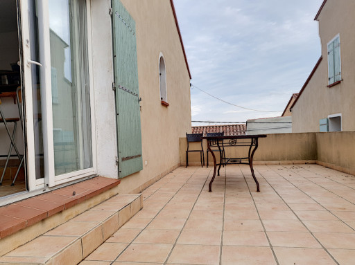 maisonvilla à louer Opoul-périllos