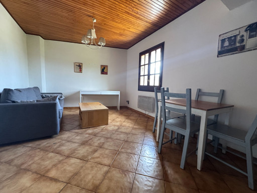 appartement à louer Estavar