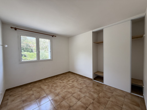 immeuble vente Reynès
