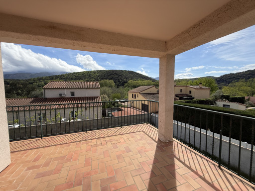 immeuble vente Reynès